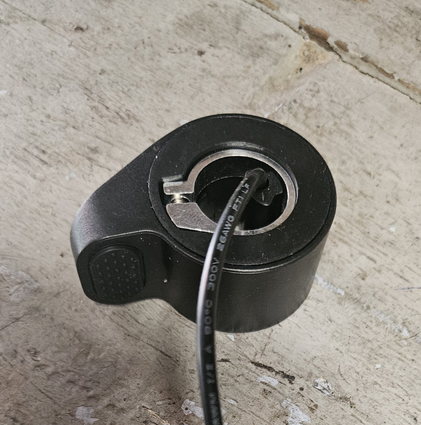 Apollo Air/Air Pro Throttle (2021)